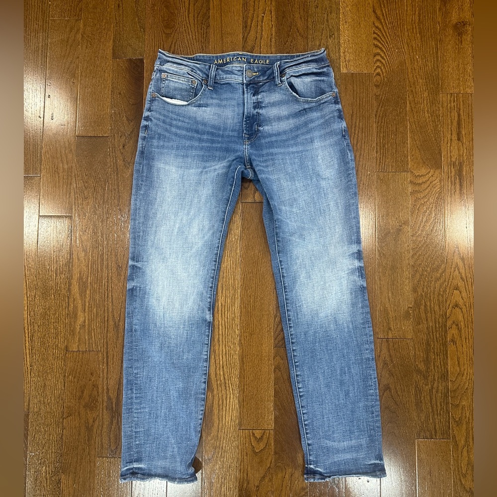 34 x 34 American eagle jeans - mens slim straight - next level flex